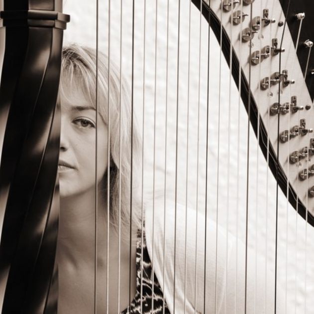 Gallery: Jem Harpist